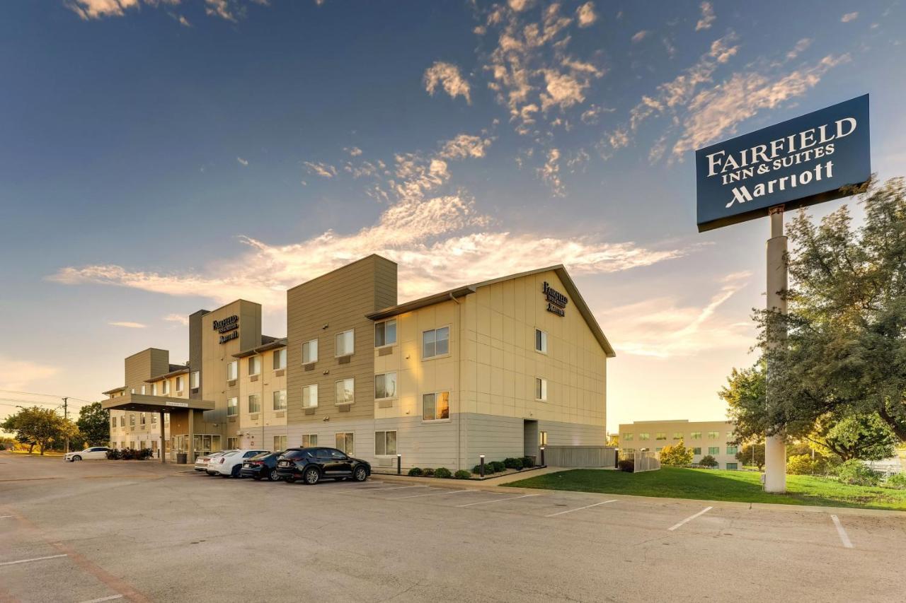 Fairfield Inn & Suites By Marriott Fort Worth I-30 West Near Nas Jrb Екстер'єр фото